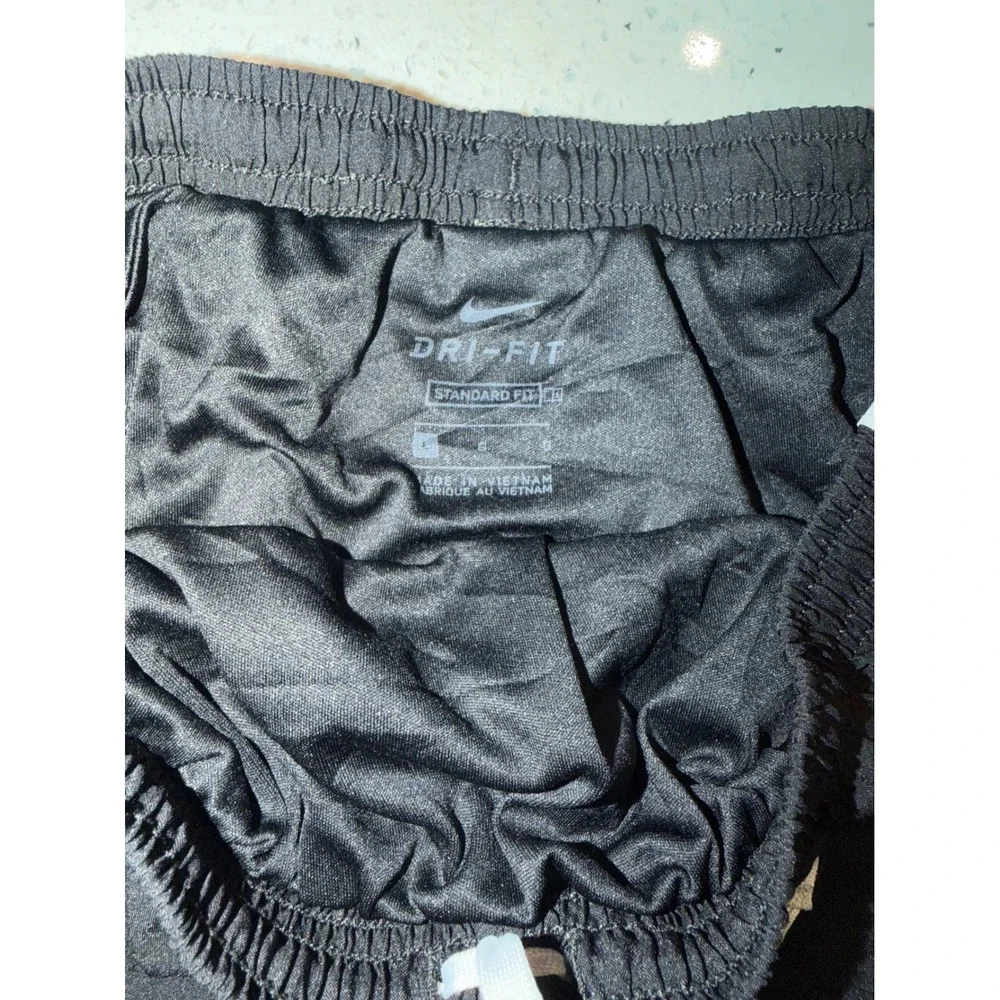 Nike Dri-FIT Tempo Running Shorts Womens Large Black White Trim Athletic Gym
